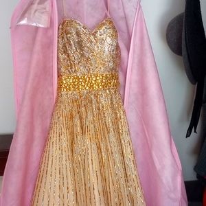Gold sequined prom dress